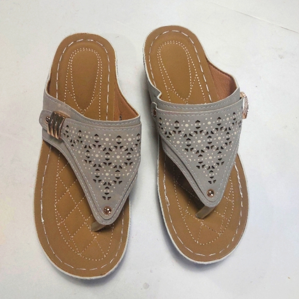 Women's Gray Slipon Sandals Size 37 NWNB